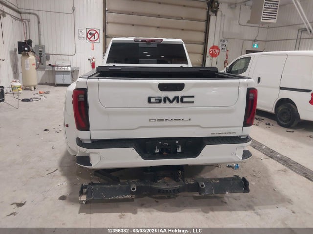 12396382 :رقم المزاد ، 1GT49YEY3RF403016 vin ، 2024 Gmc Sierra 3500hd Denali Ultimate مزاد بيع