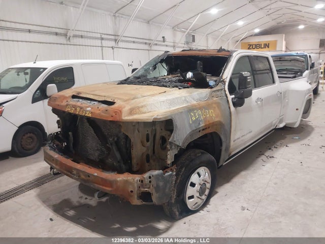 12396382 :رقم المزاد ، 1GT49YEY3RF403016 vin ، 2024 Gmc Sierra 3500hd Denali Ultimate مزاد بيع