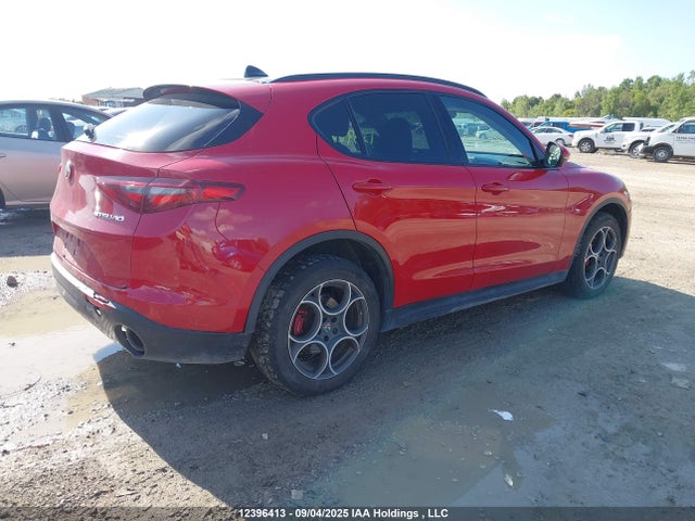 ZASFAKPN8J7B92465 Alfa Romeo Stelvio