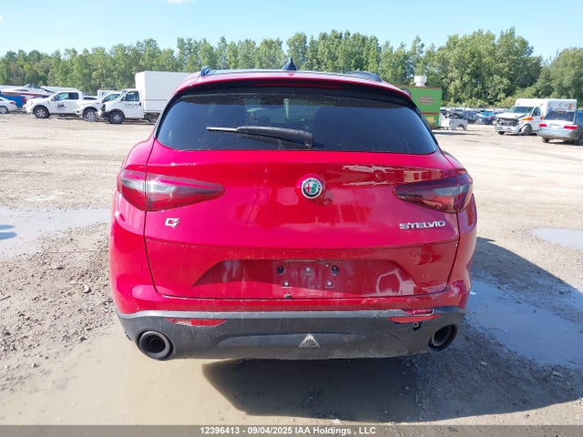 ZASFAKPN8J7B92465 Alfa Romeo Stelvio