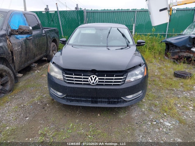 Volkswagen Passat 2015 1VWBV7A35FC087099 Image 12