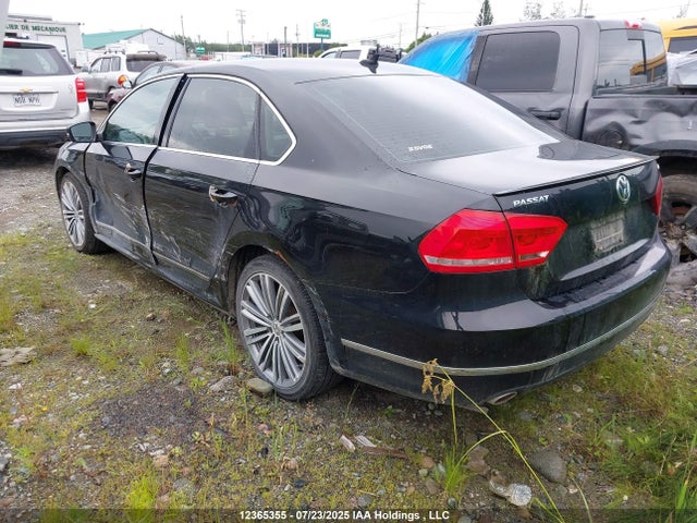 Volkswagen Passat 2015 1VWBV7A35FC087099 Image 3