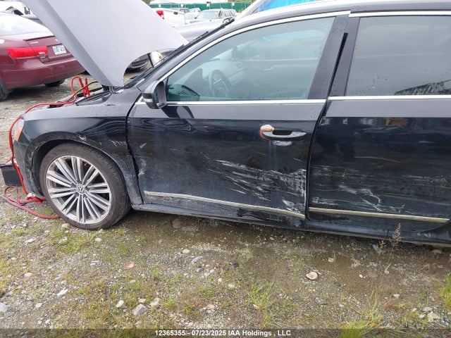 Volkswagen Passat 2015 1VWBV7A35FC087099 Image 6