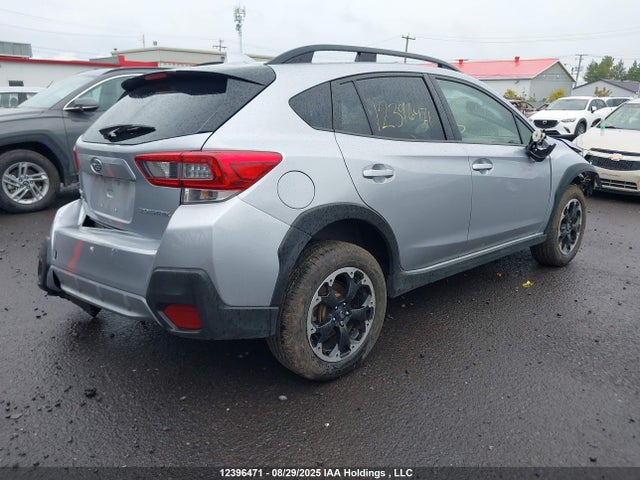 JF2GTAPCXP8275688 Subaru na