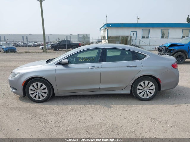 1C3CCCFB6FN564699 Chrysler 200