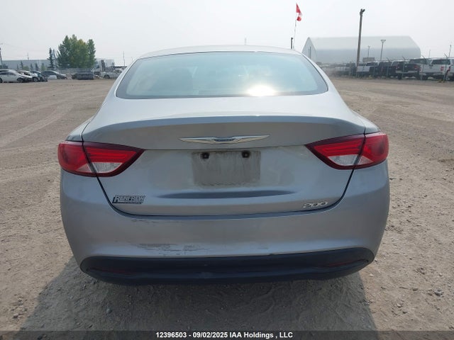 1C3CCCFB6FN564699 Chrysler 200