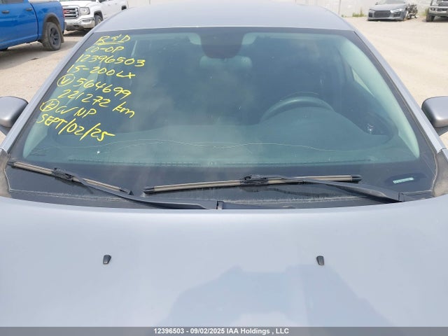 1C3CCCFB6FN564699 Chrysler 200