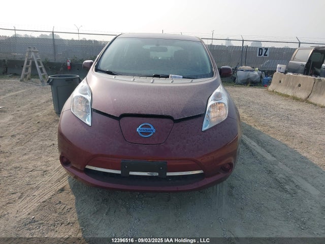 1N4BZ0CP0HC308082 Nissan 2017