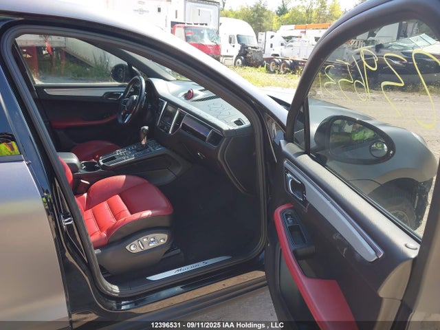Porsche Macan 2016 WP1AB2A54GLB45084 Image 5