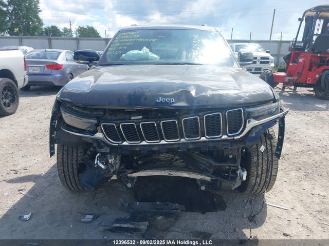 1C4RJKDG7P8865082 Jeep GRAND CHEROKEE L