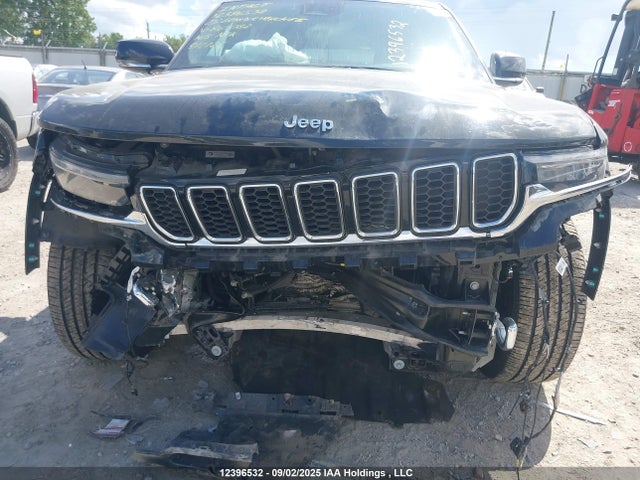 1C4RJKDG7P8865082 Jeep GRAND CHEROKEE L