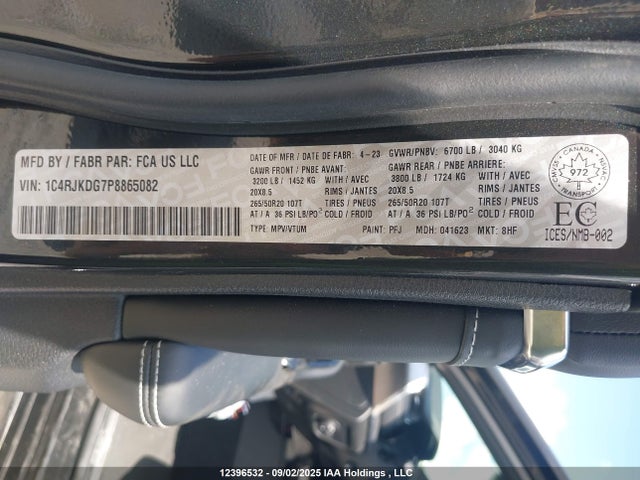1C4RJKDG7P8865082 Jeep GRAND CHEROKEE L