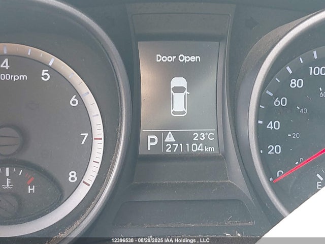 5XYZUDLB1FG286928 Hyundai SANTA FE SPORT