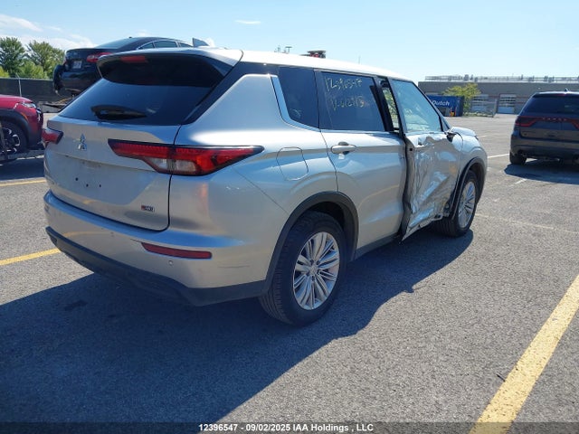 JA4J4UA87RZ612915 Mitsubishi Outlander