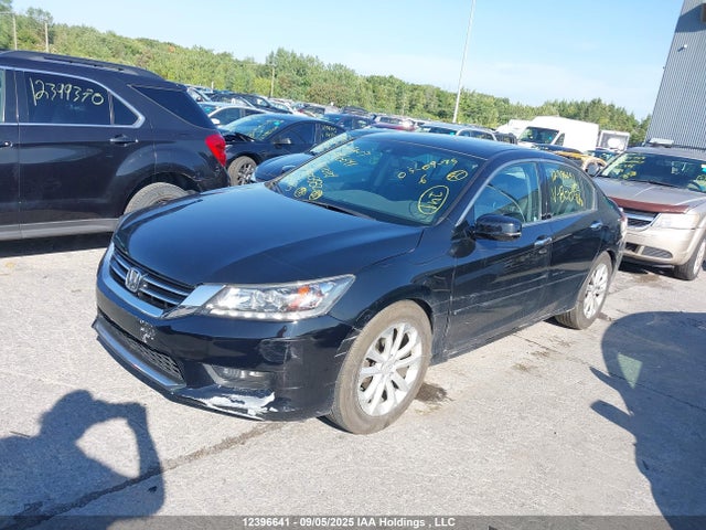 Honda j35y1 2014 1HGCR3F9XEA800382 Image 2