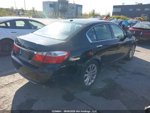 Honda j35y1 2014 1HGCR3F9XEA800382 Image 4