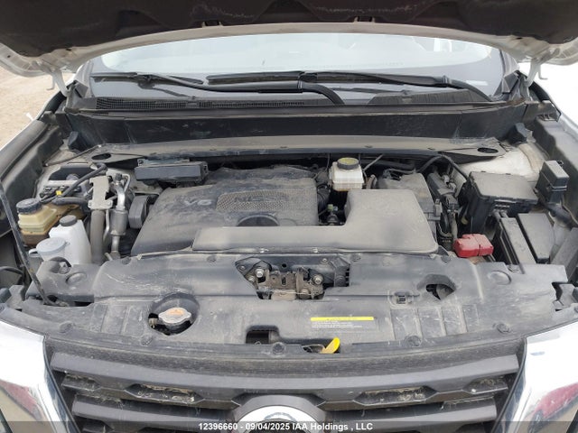 5N1DR2MM2JC640691 Nissan Pathfinder
