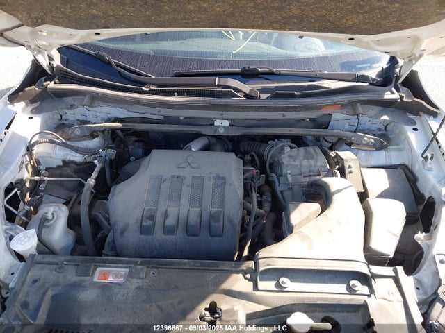 JA4ATVAA9NZ602439 Mitsubishi tc/ic mivec