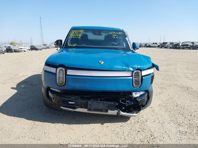 Rivian r1t 2023 7FCTGAAA6PN018886 Image 13