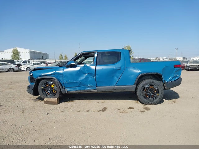 Rivian r1t 2023 7FCTGAAA6PN018886 Image 15