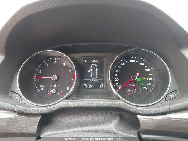1VWBT7A37HC003115 Volkswagen 1.8 tsi