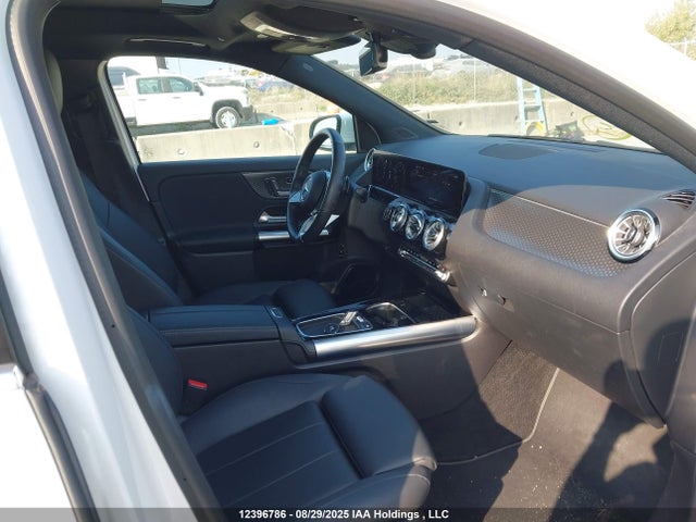 W1N4N4HB9RJ605537 Mercedes-Benz m260