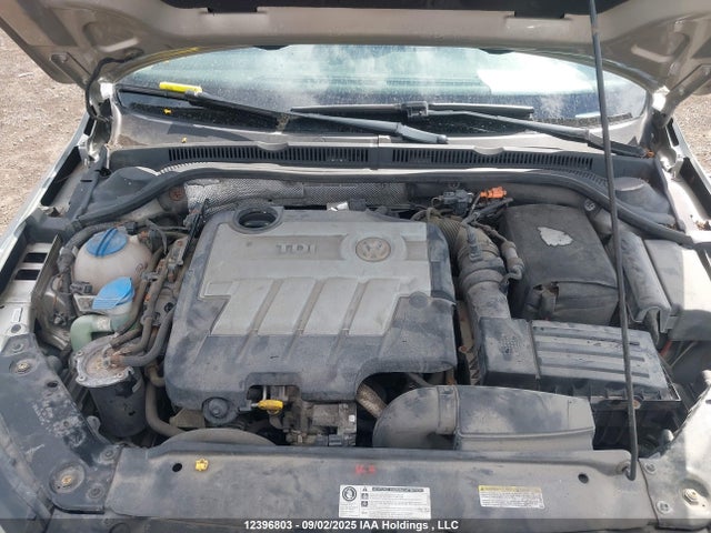 3VWLL7AJ2EM259112 Volkswagen Jetta