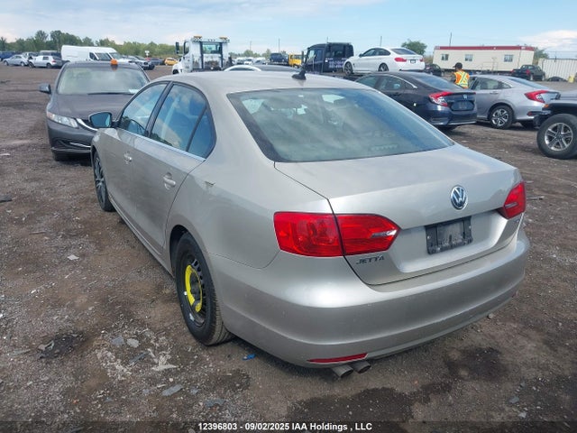 3VWLL7AJ2EM259112 Volkswagen Jetta