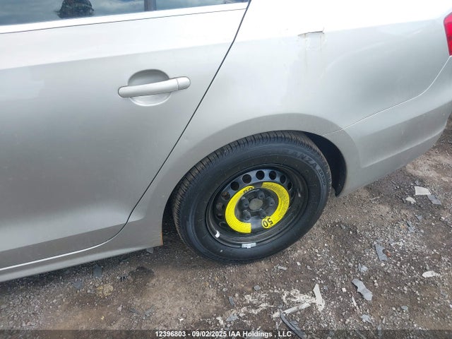 3VWLL7AJ2EM259112 Volkswagen Jetta