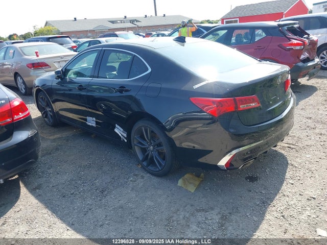 Acura j35y6 2018 19UUB3F58JA801059 Image 3