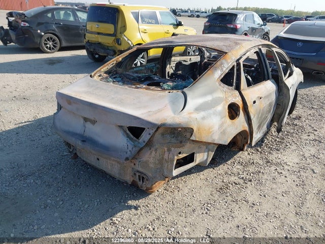 1C3CCCFB5GN182763 Chrysler 200