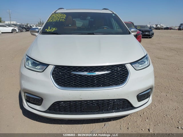 Chrysler Pacifica Hybrid Pinnacle 2021 2C4RC1N79MR581486 Image 13
