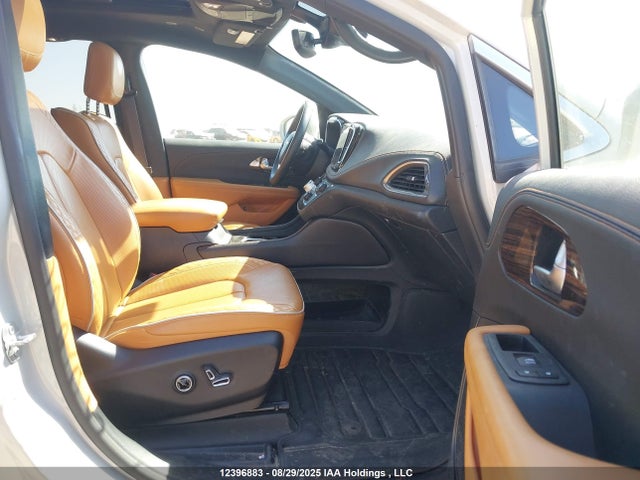 Chrysler Pacifica Hybrid Pinnacle 2021 2C4RC1N79MR581486 Image 5