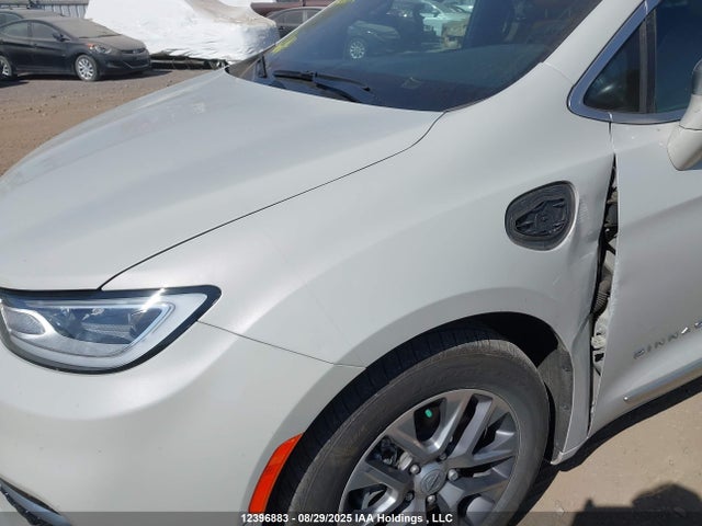 Chrysler Pacifica Hybrid Pinnacle 2021 2C4RC1N79MR581486 Image 6