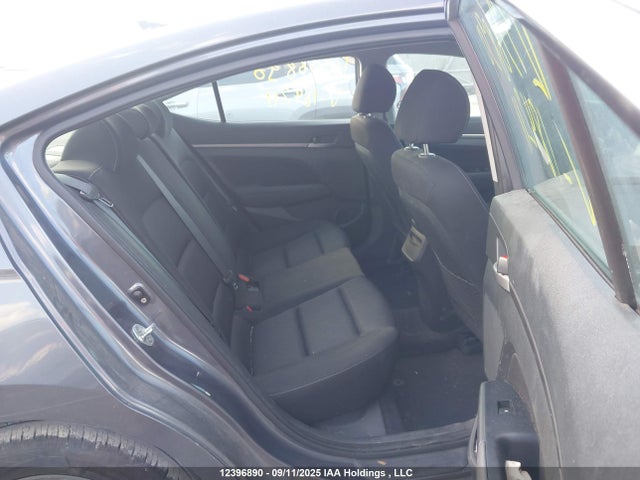 KMHD84LF7HU184211 Hyundai Elantra