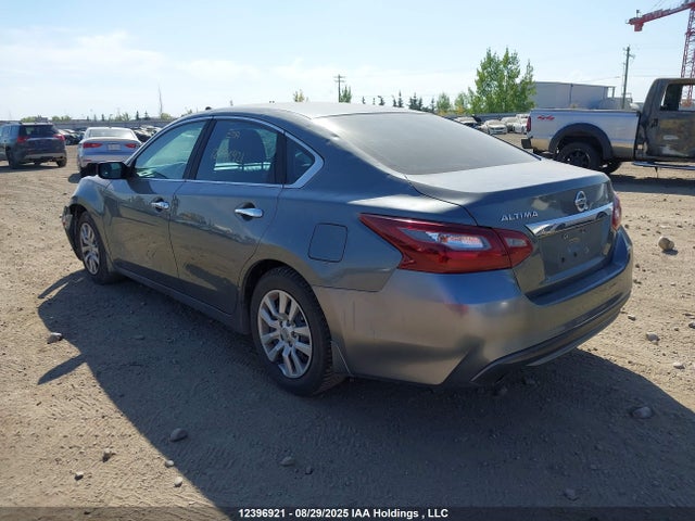 1N4AL3APXJC105577 Nissan 2018