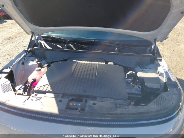 KM8HC3A69SU021242 Hyundai 2025