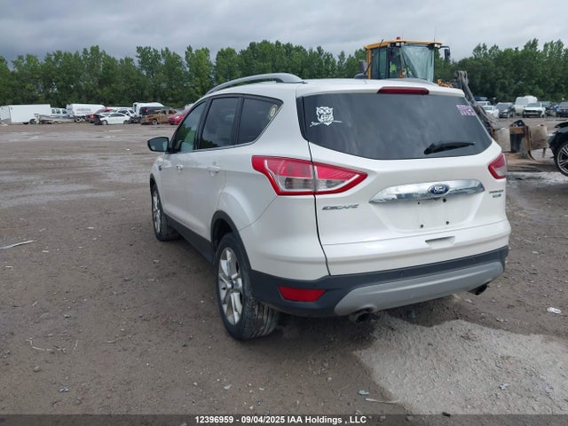 1FMCU9J9XFUC52192 Ford 2015