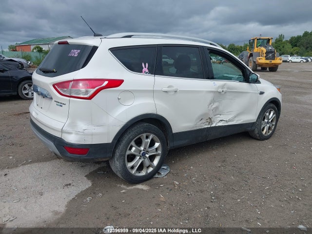 1FMCU9J9XFUC52192 Ford 2015