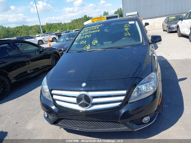 WDDMH4EB4EJ281853 Mercedes-Benz B-Class