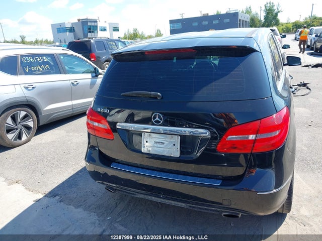WDDMH4EB4EJ281853 Mercedes-Benz B-Class