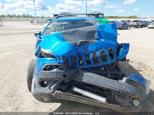 1C4PJMBS2HW585061 Jeep Cherokee