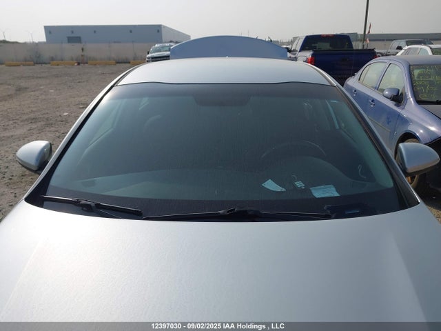 5XXGT4L37JG180533 KIA gdi
