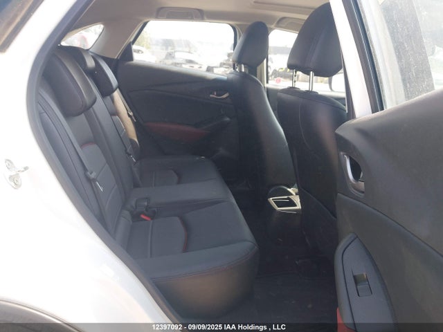JM1DKFC71J0327158 Mazda pe