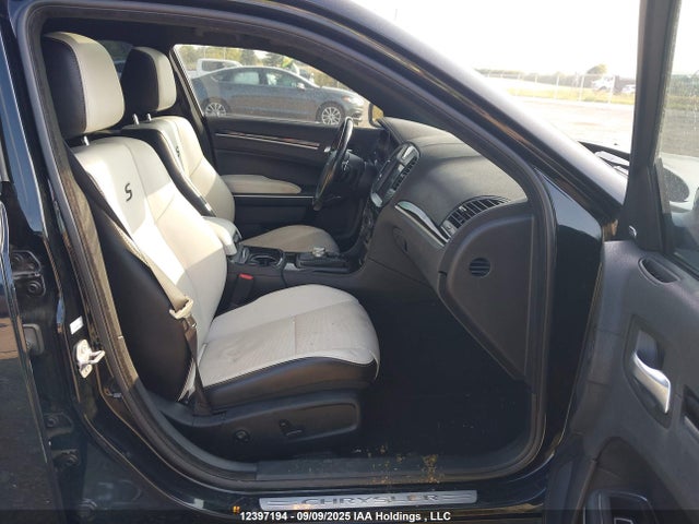 2C3CCAGG7KH583070 Chrysler 300