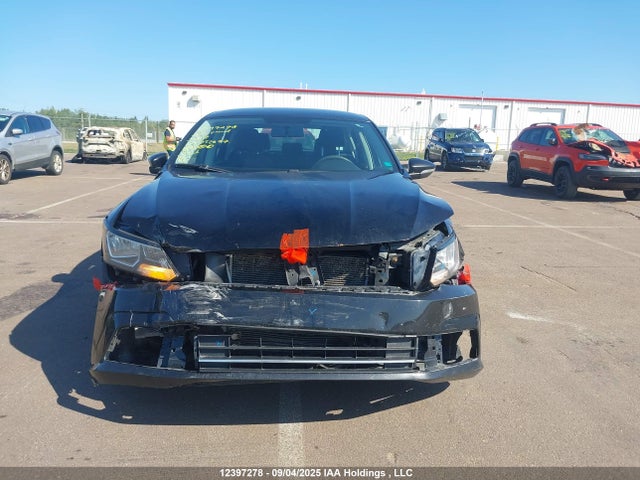 1VWAS7A39GC032077 Volkswagen 1.8t