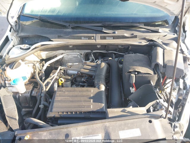 3VW167AJ1GM274718 Volkswagen JETTA S