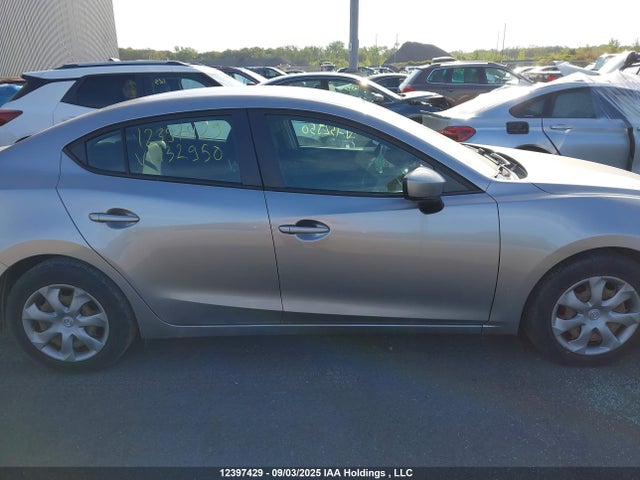 Mazda pe 2015 3MZBM1U70FM132950 Image 12