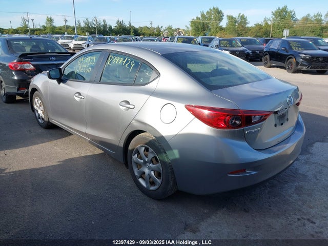 Mazda pe 2015 3MZBM1U70FM132950 Image 3