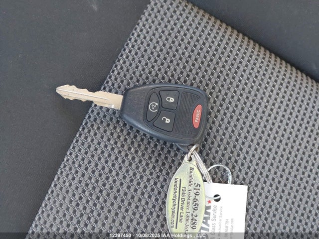 1C4NJRAB1FD271853 Jeep 2015